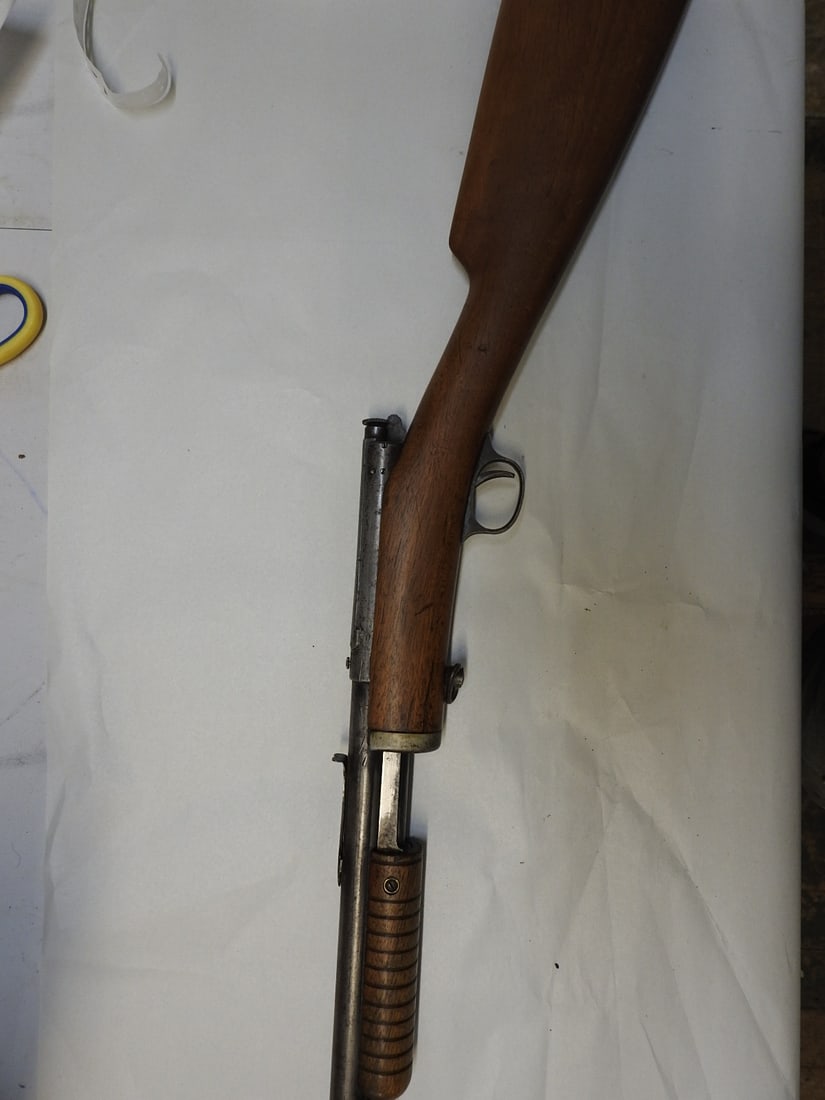 J. Stevens Arms & Tool Co. Gallery No. 80 Pump-Action .22 Rifle - 4
