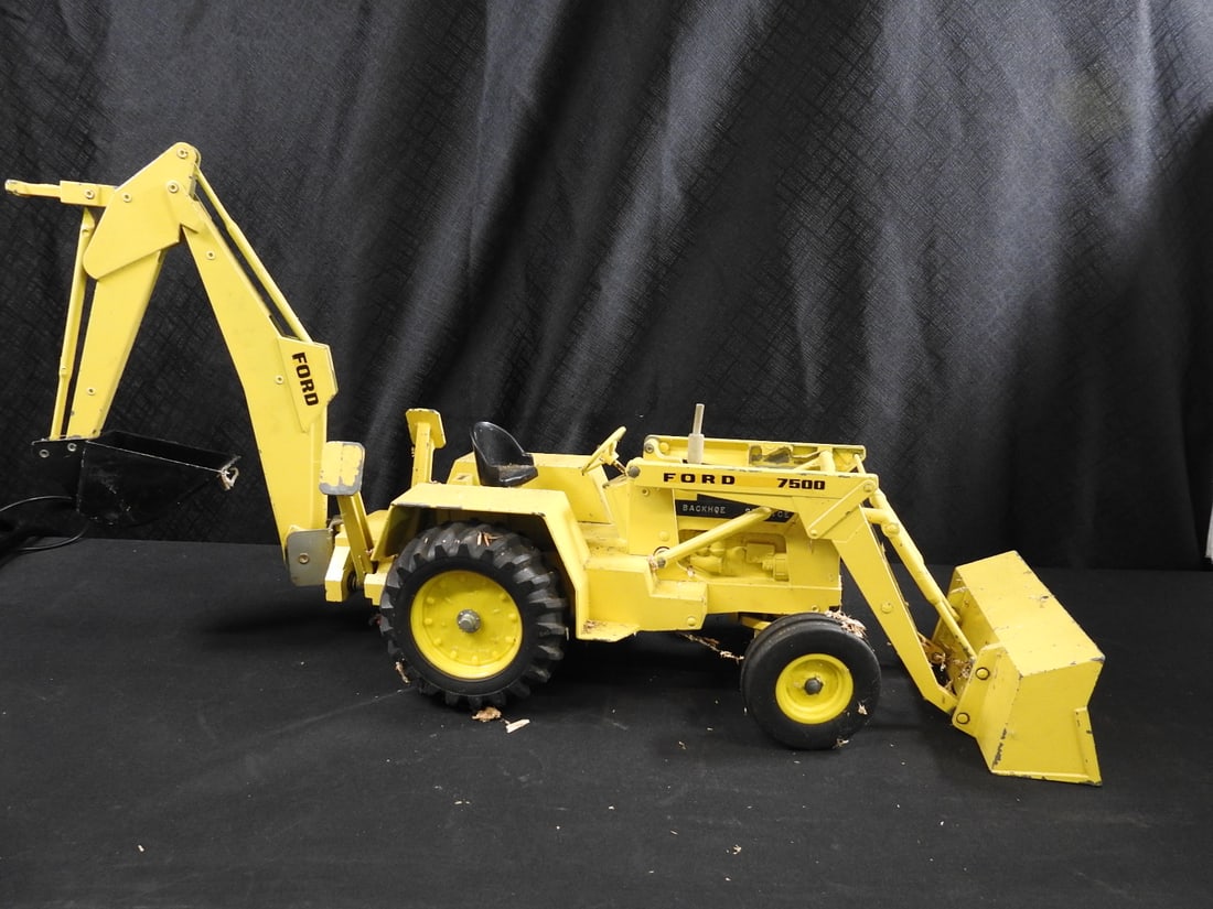 Ford 7500 Backhoe Loader Metal Model - 3