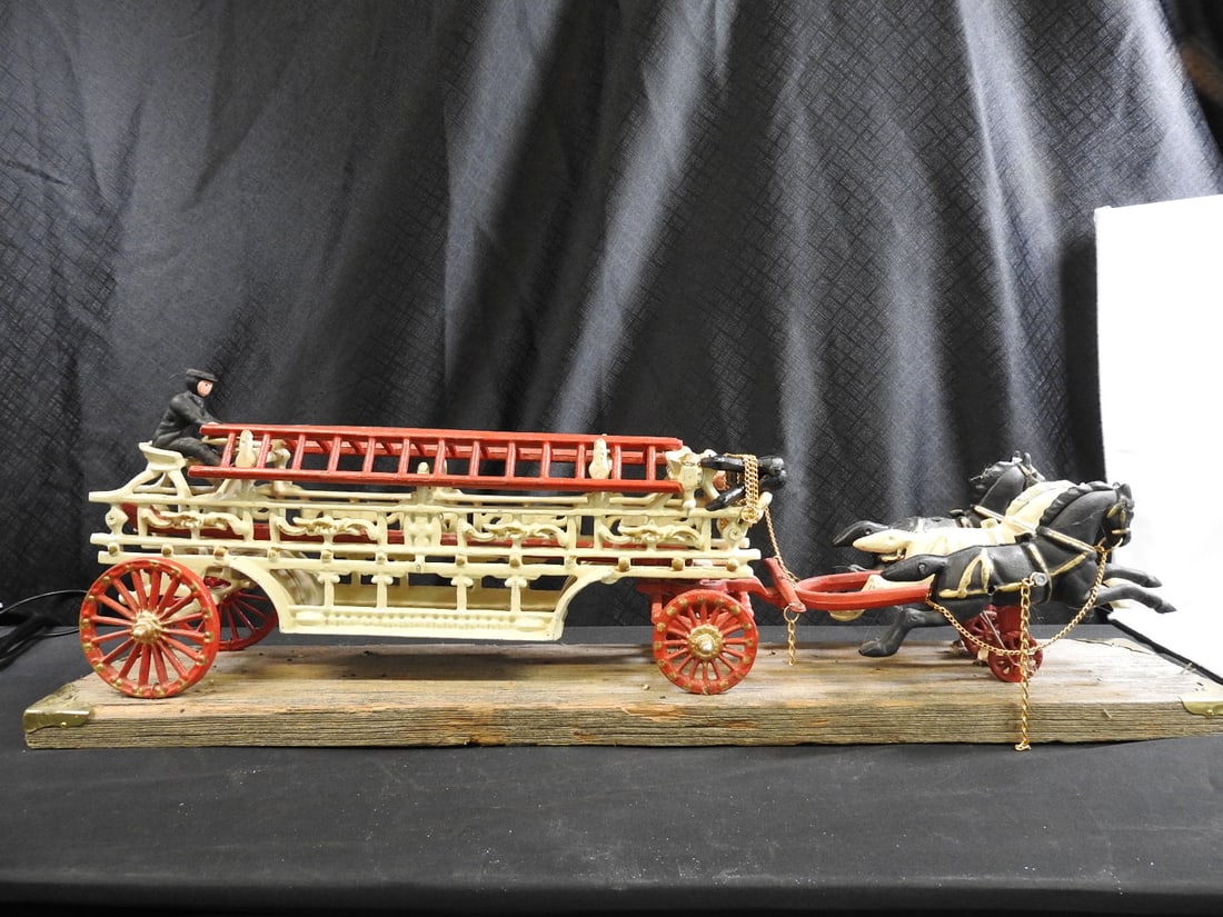 Pair of Cast-Iron Horse-Drawn Fire Apparatus Models (1 of 13)