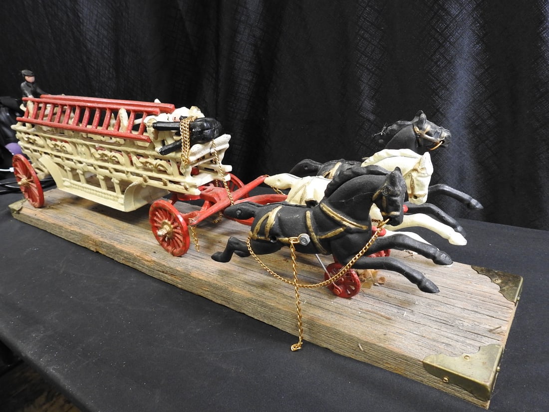 Pair of Cast-Iron Horse-Drawn Fire Apparatus Models - 2