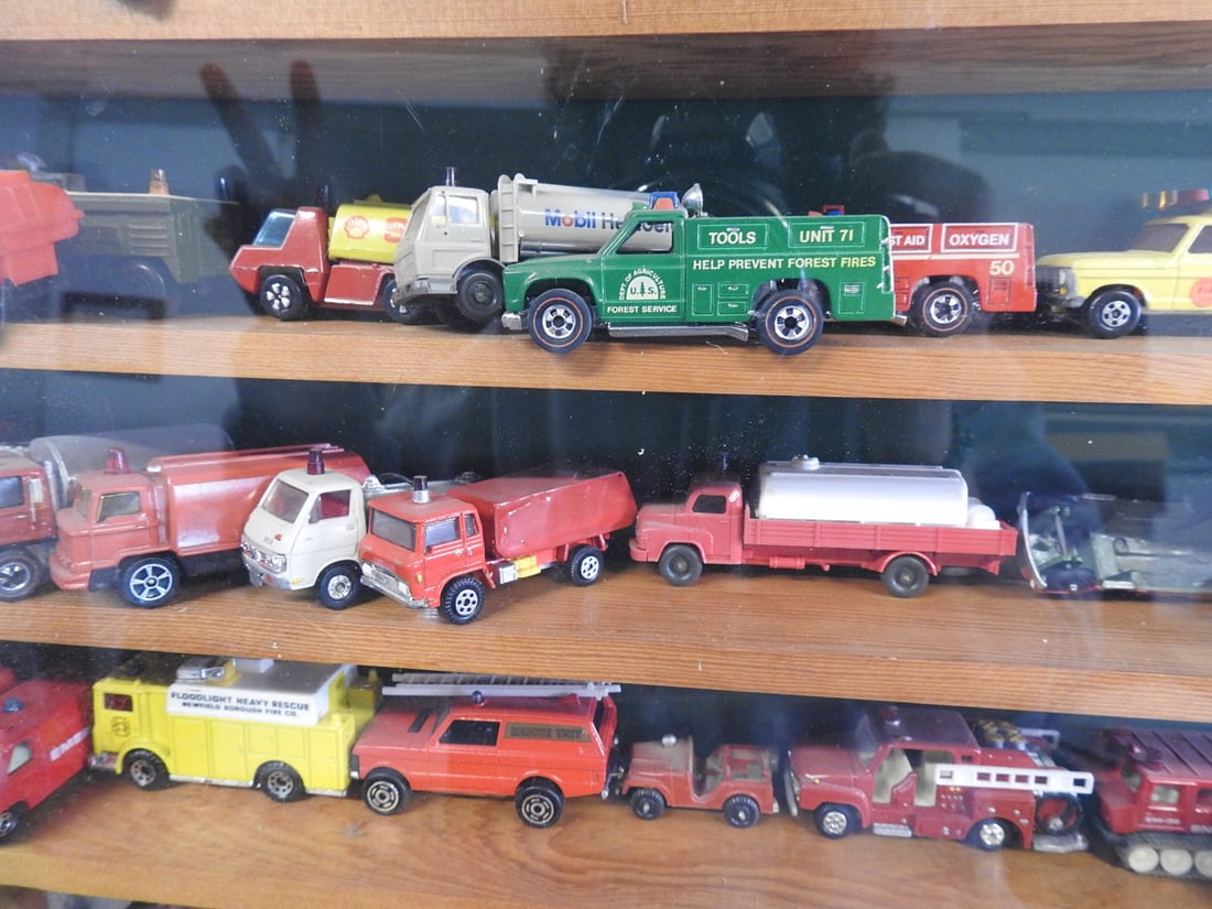 Large Display Case of Die-Cast Fire and Emergency Vehicles - 4