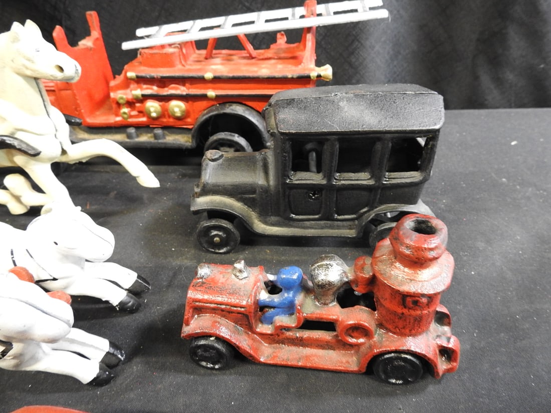 Cast-Iron Cars and Horse-Drawn Wagons, Lot of 7 - 6