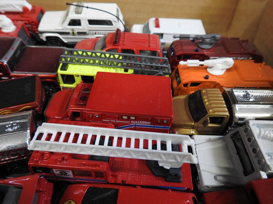 Large Assortment of Matchbox, Hot Wheels and Other Die-Cast Vehicles - 4