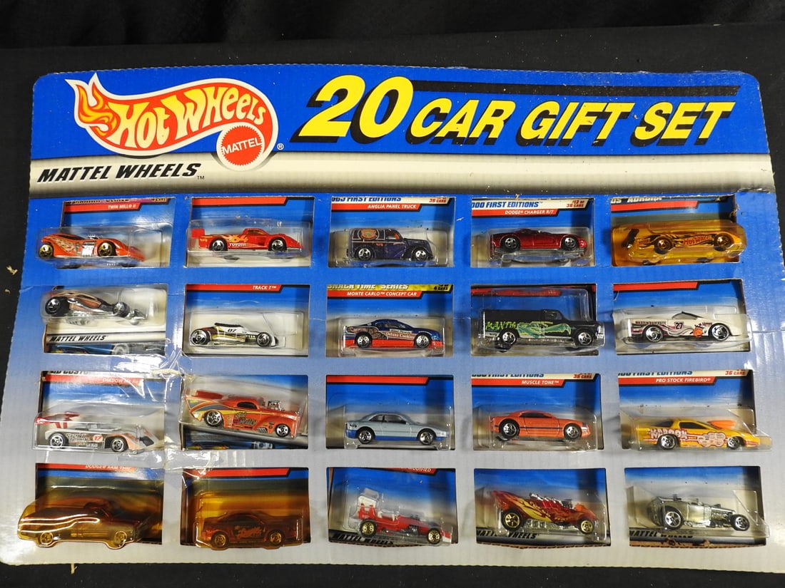 1999 Hot Wheels 20-Car Gift Sets, Lot of 2 (1 of 9)