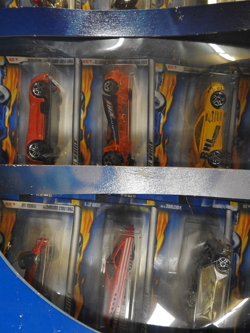 2001 Hot Wheels 20-Car Gift Packs, Lot of 2 - 2