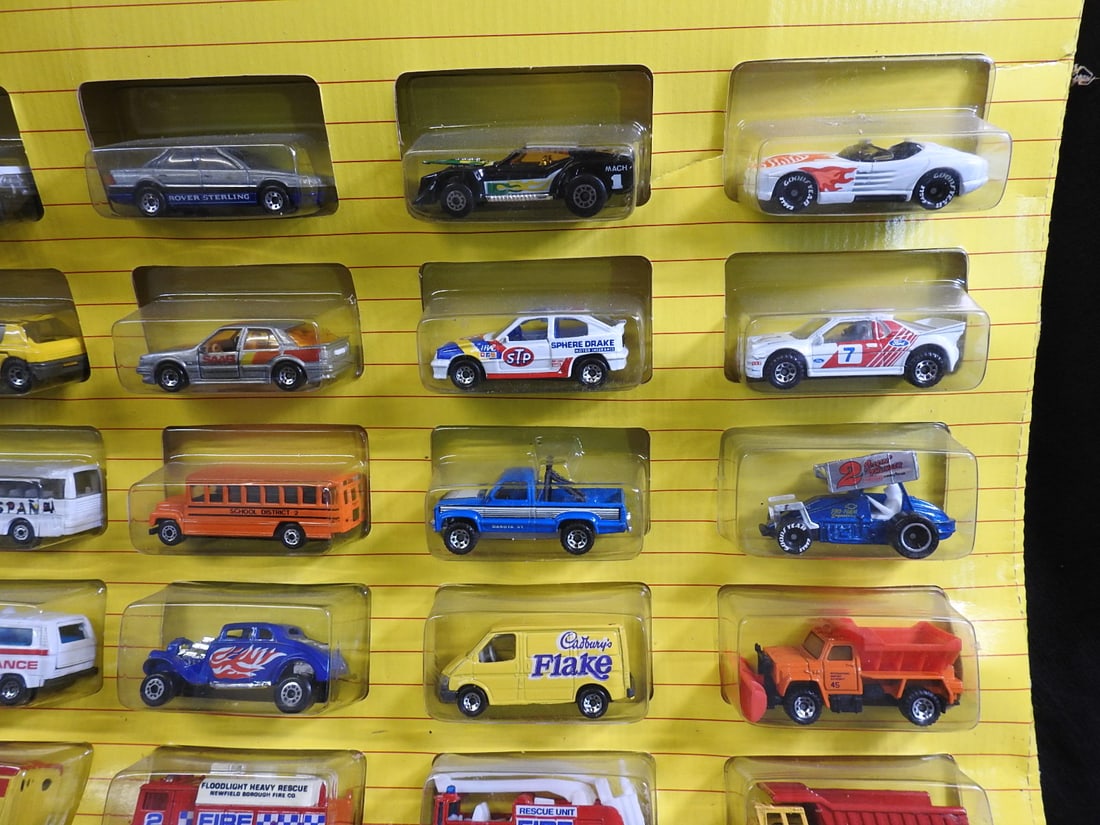 1992 Matchbox 30 Die-Cast Vehicles Special Collection - 3
