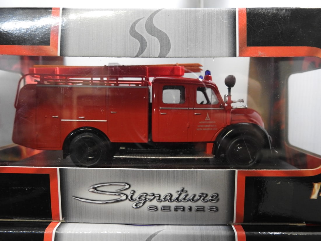Boxed Fire Apparatus Models, Lot of 6 - 5