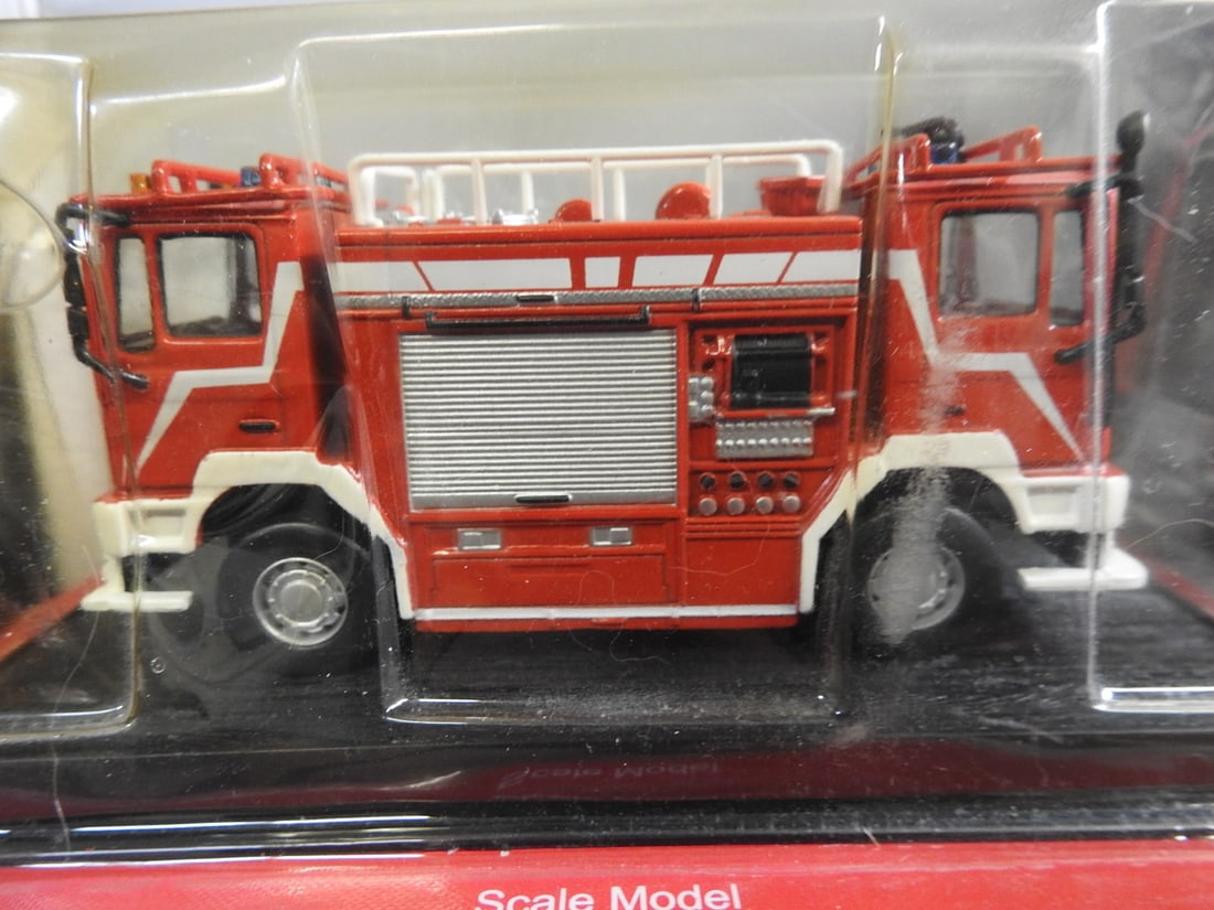 Boxed Fire Apparatus Models, Lot of 6 - 7