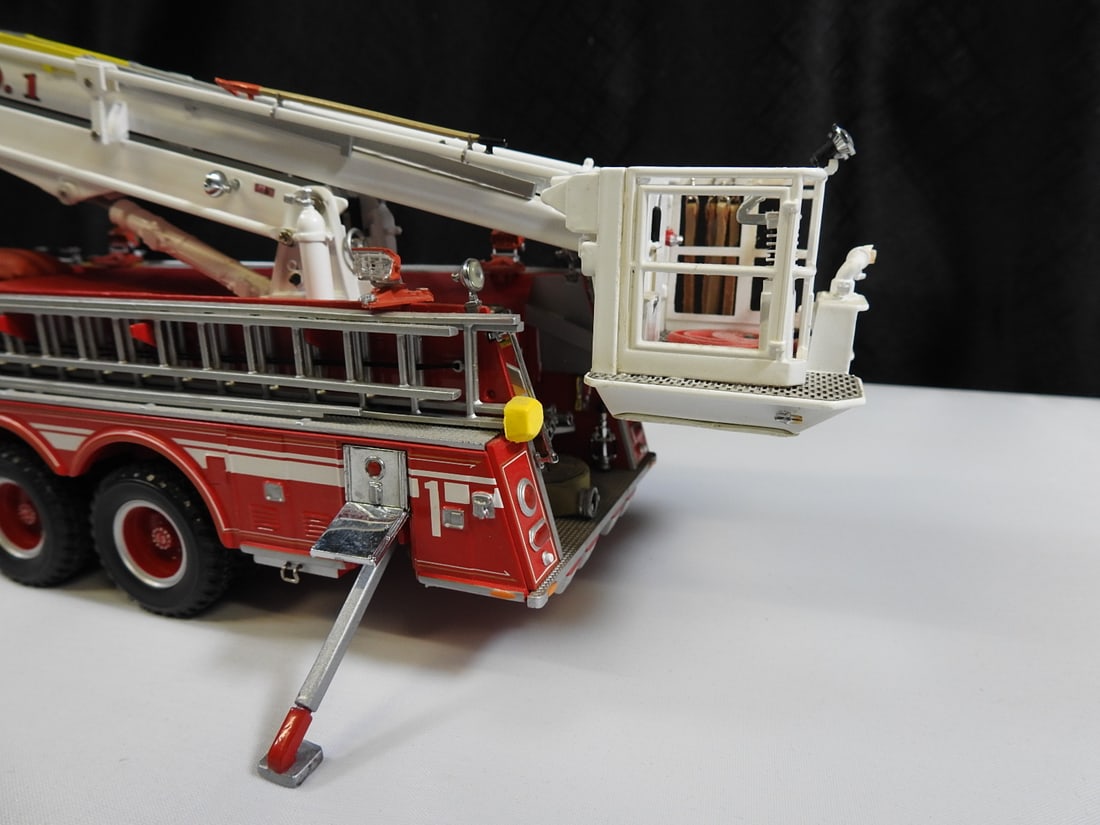 Large Snorkel No. 1 Aerial Fire Truck Model - 4