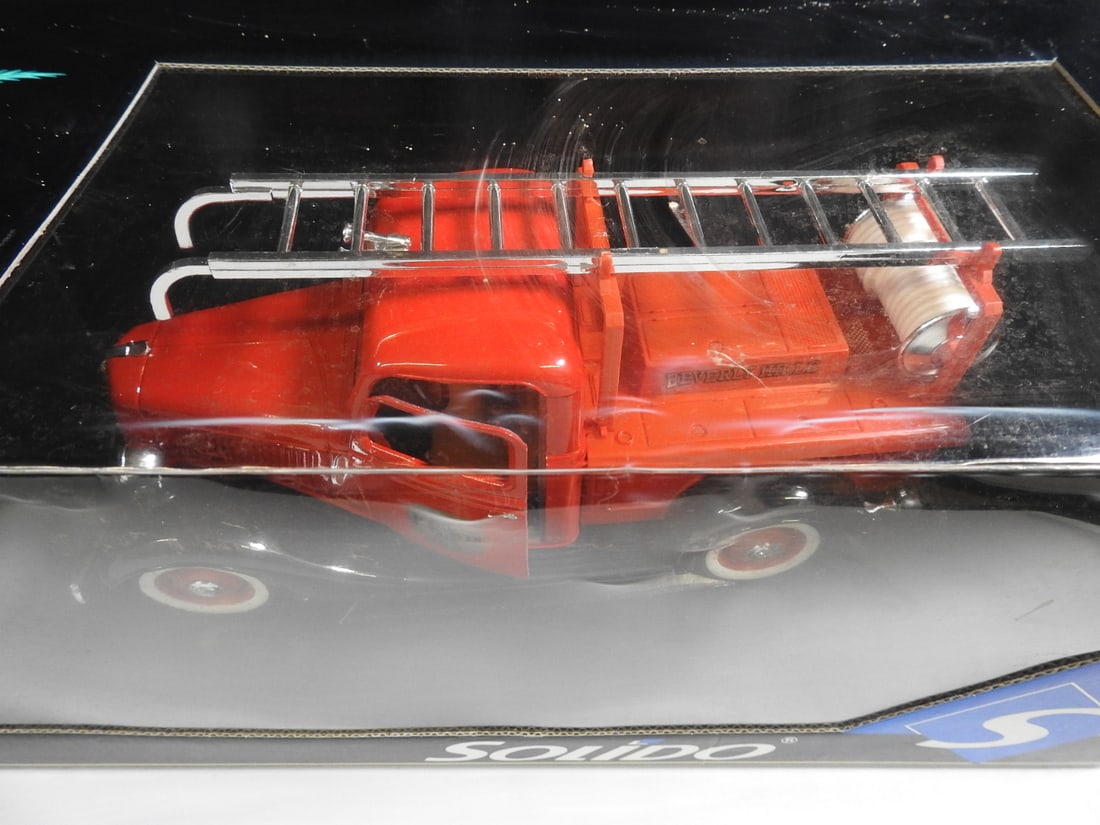 Motor Max and Solido Ford Model Trucks, Pair - 5