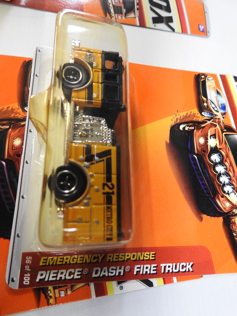 Matchbox Fire Brigade and Emergency Vehicles, Lot of 5 Packages - 3