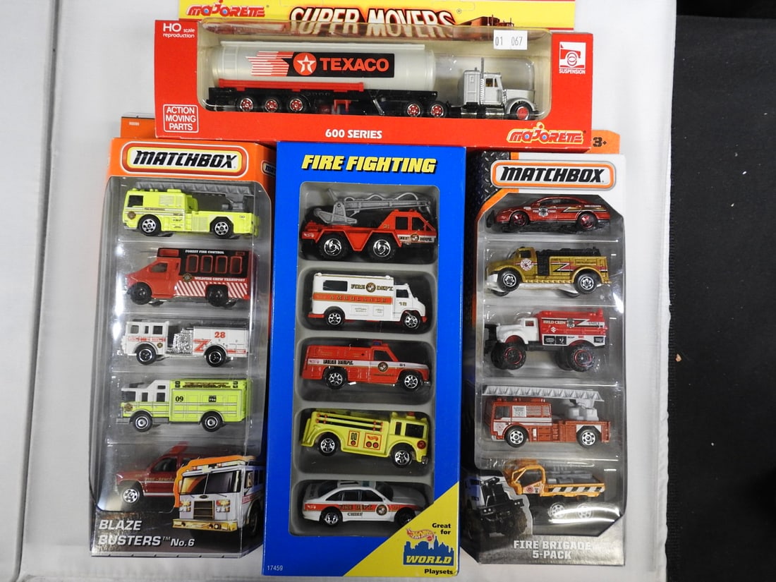 Majorette Texaco Tanker and Matchbox/Hot Wheels Fire Sets (1 of 4)