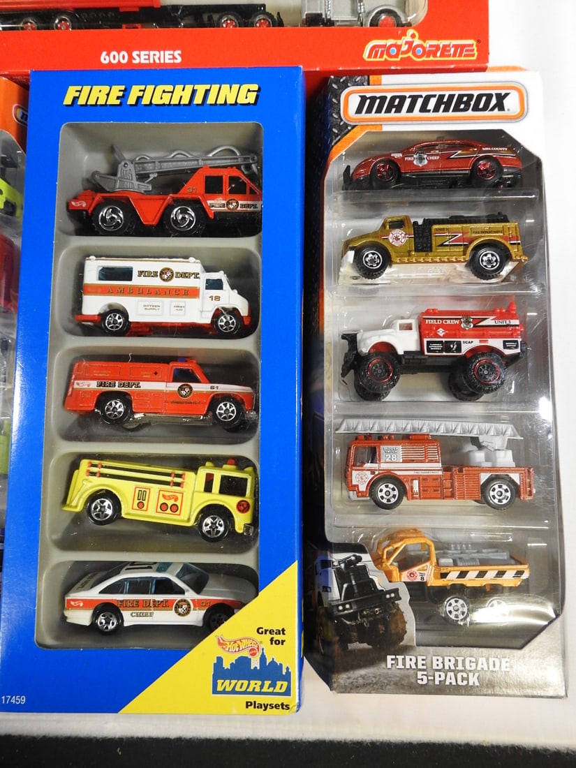 Majorette Texaco Tanker and Matchbox/Hot Wheels Fire Sets - 4