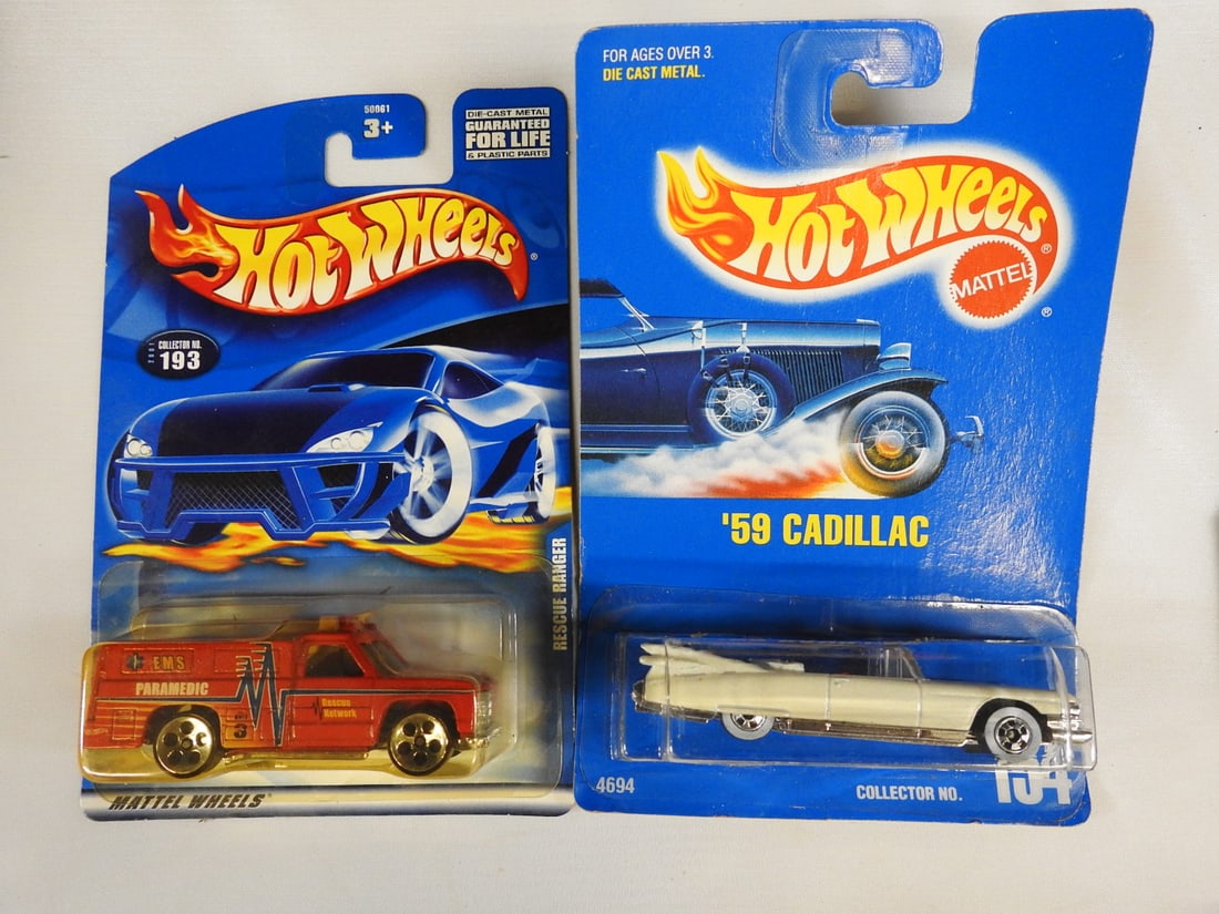 Hot Wheels, Matchbox and Tonka Carded Vehicles, Lot of 9 - 13