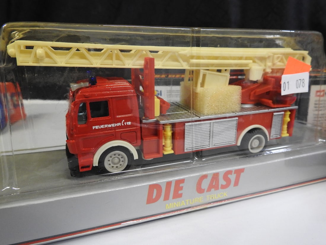 Corgi, Solido and Hedstrom Emergency Vehicles, Lot of 7 - 4