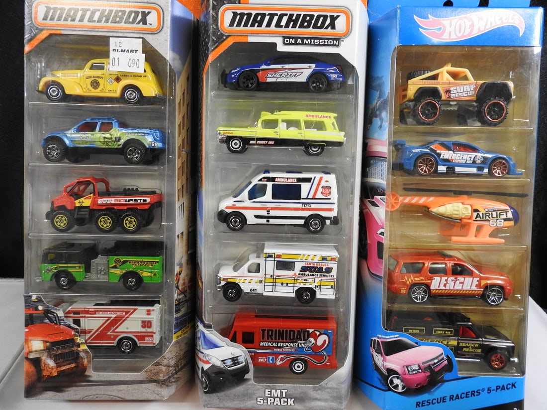 Matchbox, Hot Wheels and King's Toy Emergency Vehicle Sets - 2