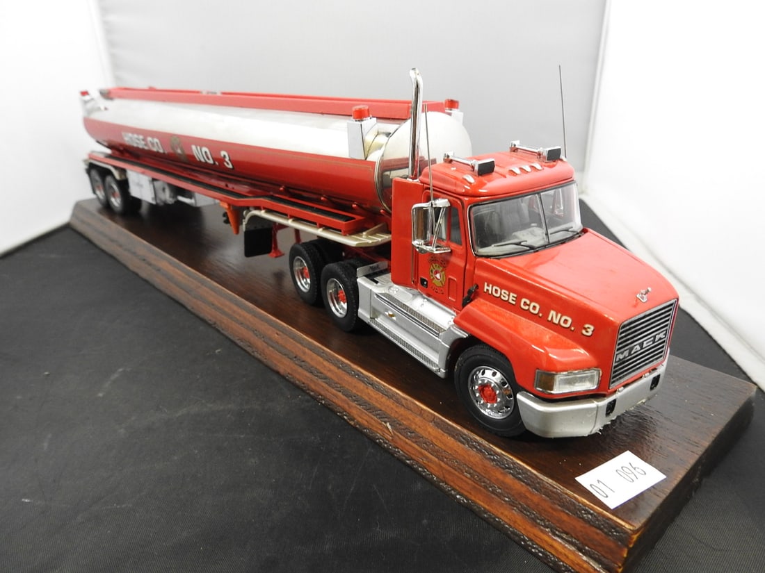 Hose Co. No. 3 Fire Department Tractor-Trailer Model (1 of 8)