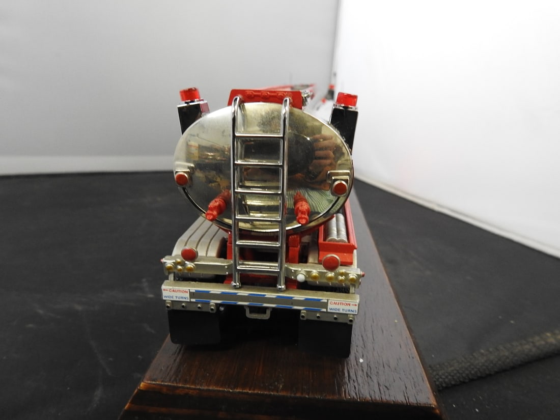 Hose Co. No. 3 Fire Department Tractor-Trailer Model - 6
