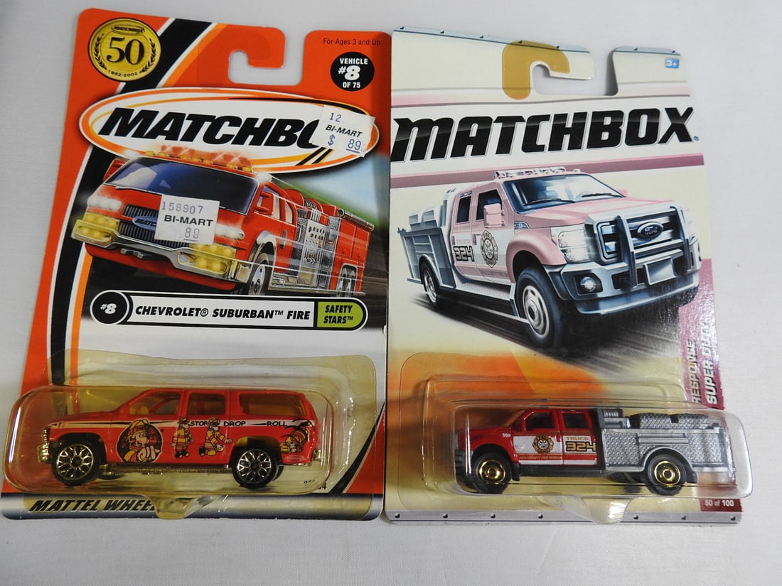 Large Matchbox and Die-Cast Fire Vehicle Collection - 12