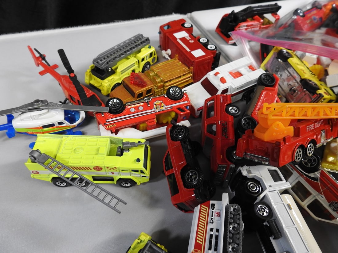 Loose Fire and Emergency Toy Vehicles, Lot of 45 - 3