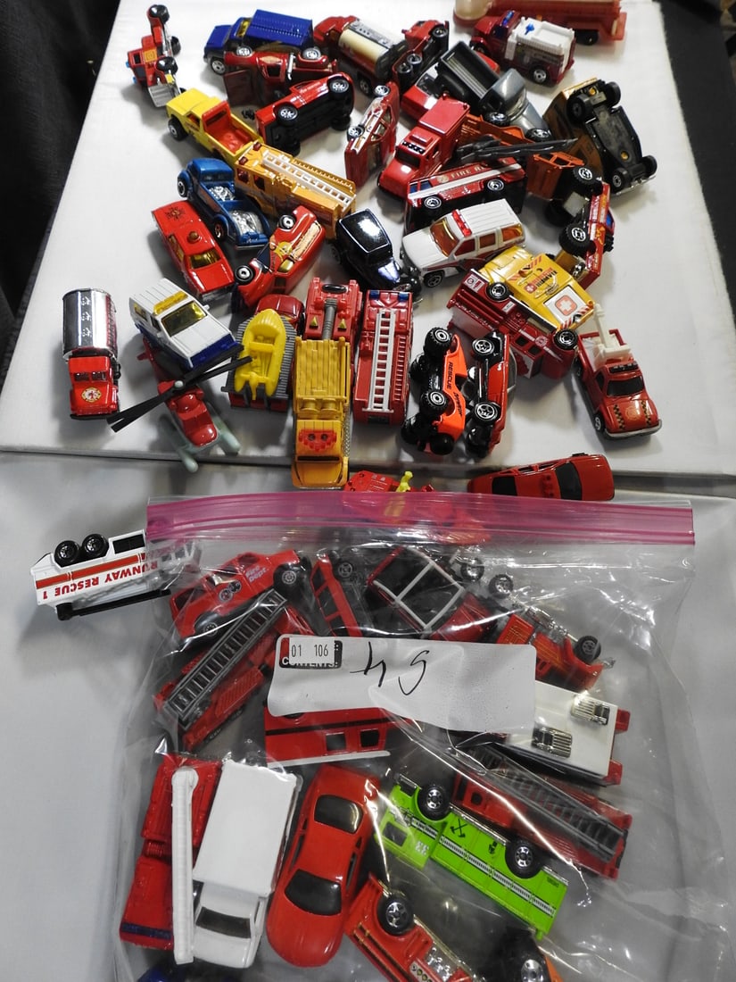 Loose Fire and Emergency Toy Vehicles, Lot of 54 (1 of 5)