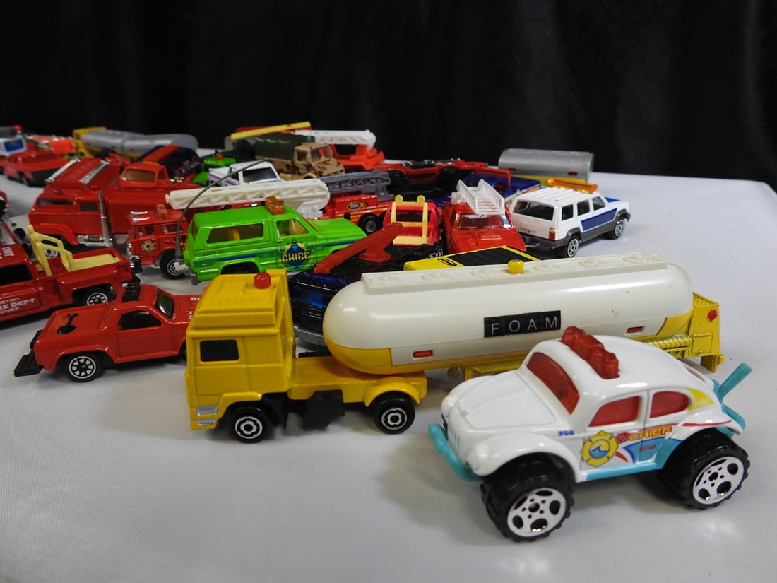 Loose Fire and Rescue Toy Vehicles, Lot of 40 - 4