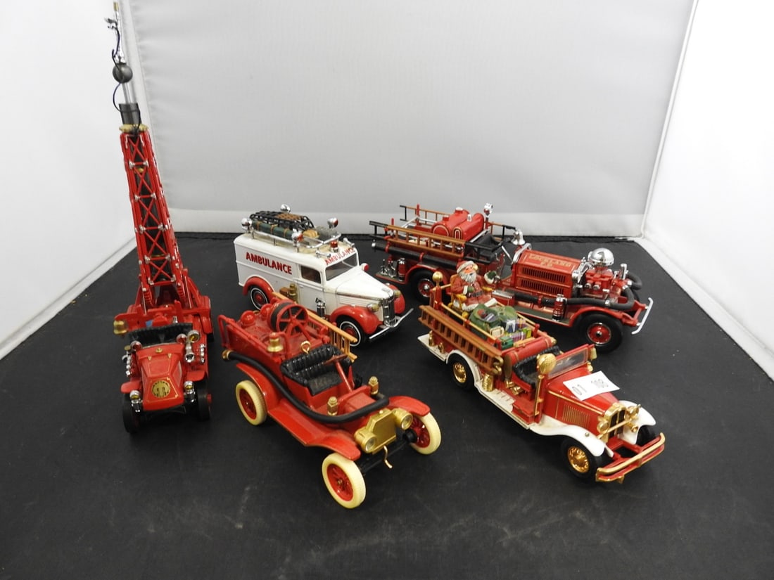 Matchbox Models of Yesteryear Fire Apparatus, Lot of 6 (1 of 13)