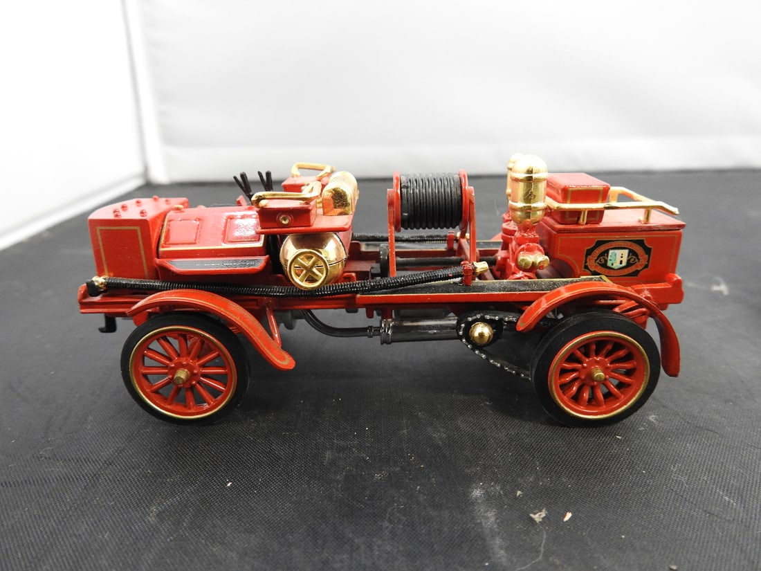 Matchbox Models of Yesteryear Fire Vehicles, Lot of 5 - 10
