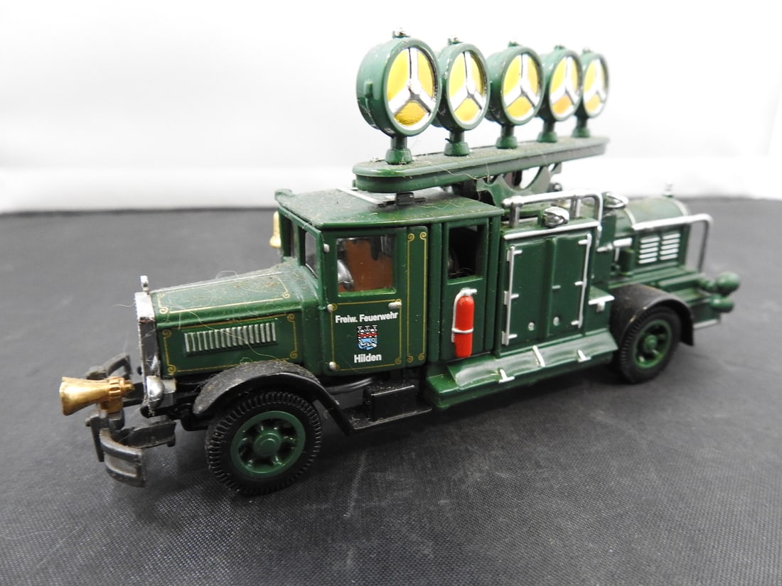 Matchbox Models of Yesteryear Fire Vehicles, Lot of 5 - 11