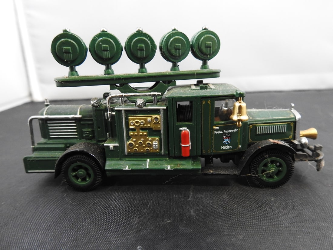 Matchbox Models of Yesteryear Fire Vehicles, Lot of 5 - 12