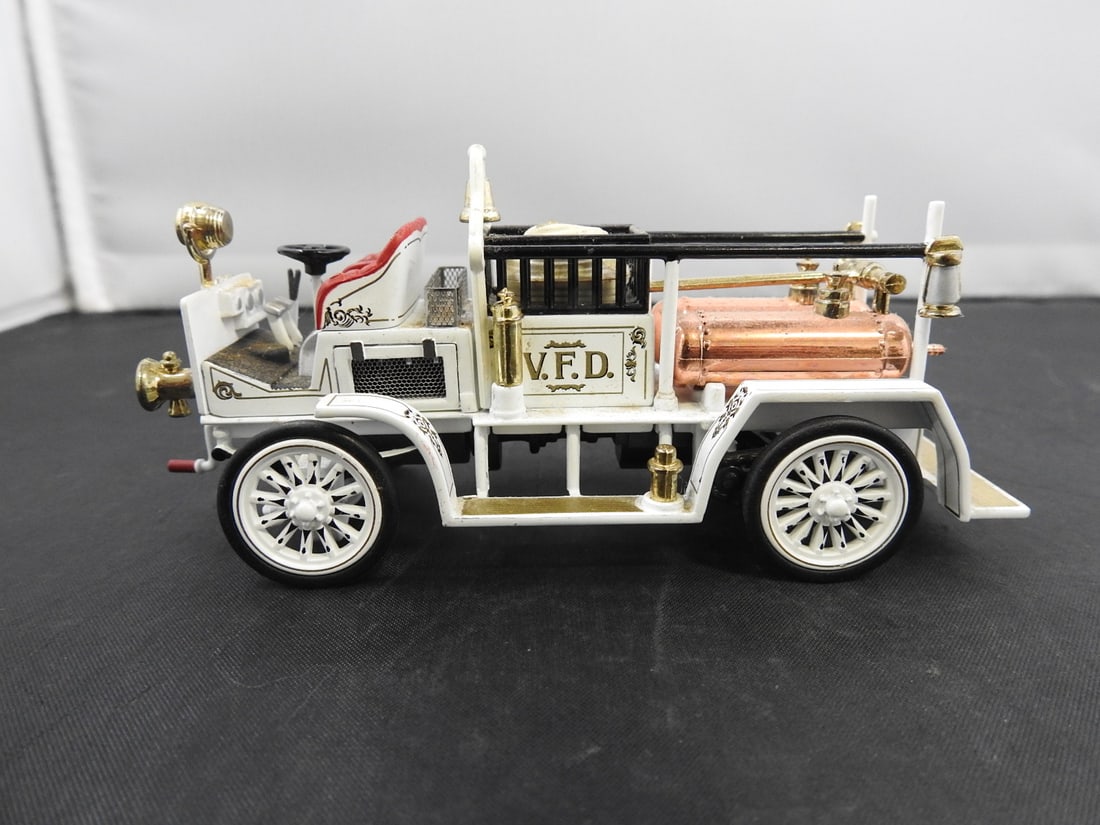 Matchbox Models of Yesteryear Fire Vehicles, Lot of 5 - 14