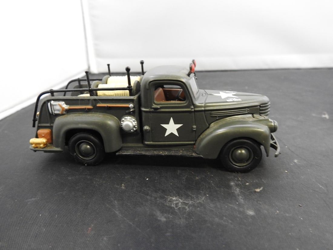 Matchbox Models of Yesteryear Fire Vehicles, Lot of 5 - 5