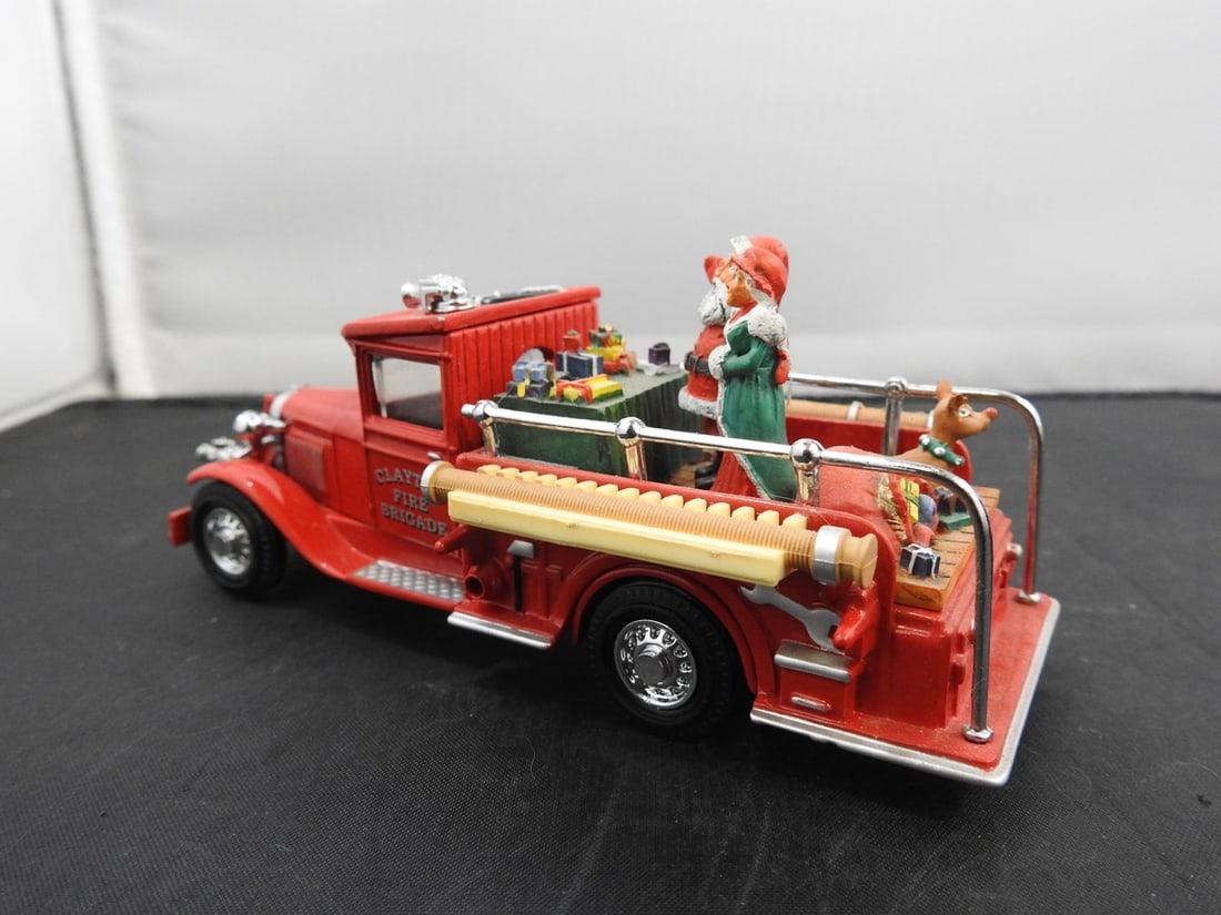 Matchbox Models of Yesteryear Rescue Vehicles - 10