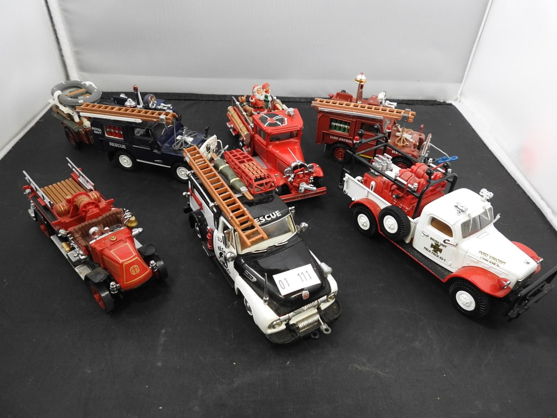Matchbox Models of Yesteryear Rescue Vehicles: Mixed loose Matchbox Models of Yesteryear fire and rescue group, including vintage pumpers, service trucks, a Royal Navy rescue vehicle and towable equipment.