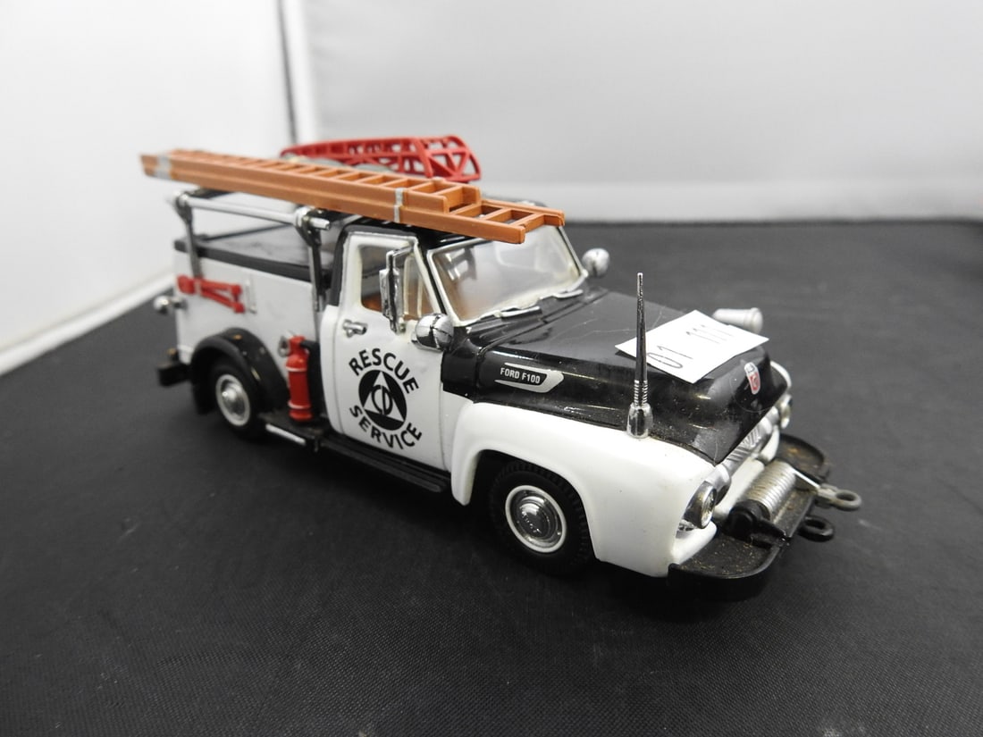 Matchbox Models of Yesteryear Rescue Vehicles - 2
