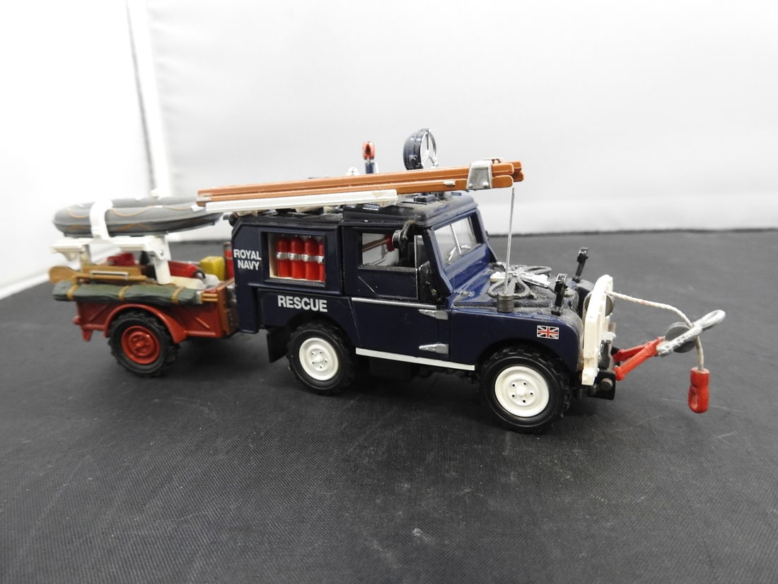 Matchbox Models of Yesteryear Rescue Vehicles - 8