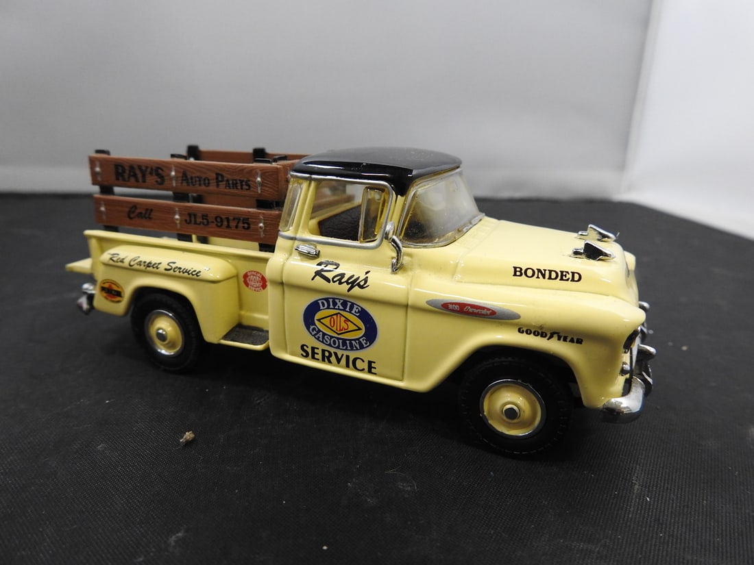 Ford and Chevrolet Pickup and Service Models - 13