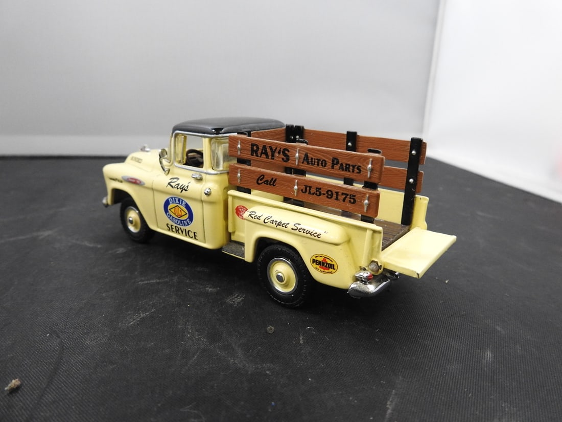 Ford and Chevrolet Pickup and Service Models - 14
