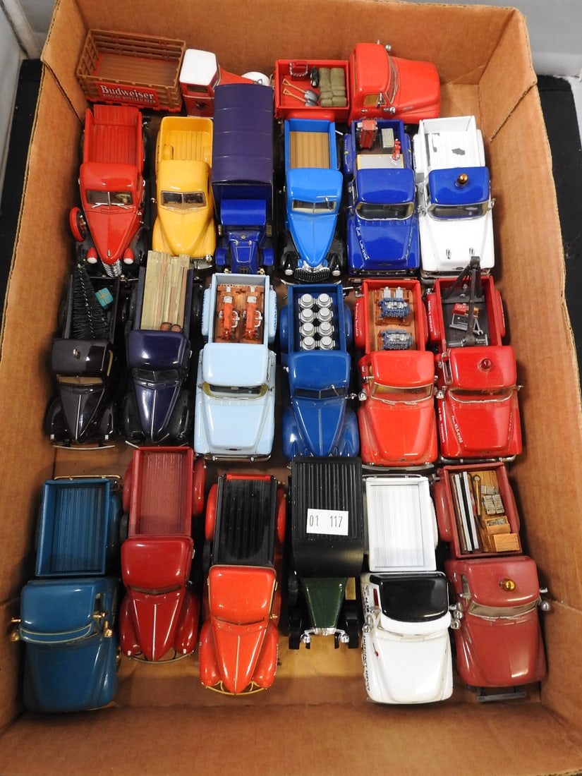 Matchbox Models of Yesteryear and Vintage Vehicle Collection (1 of 20)
