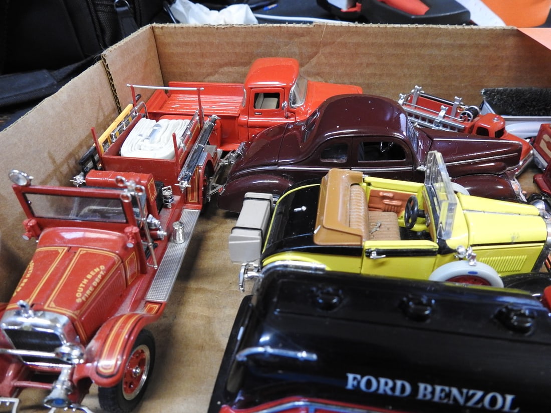 Vintage Model Cars, Trucks and Fire Apparatus - 3