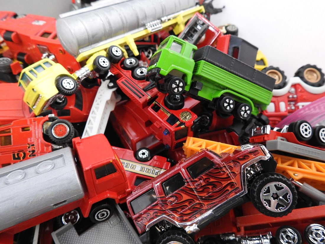 Large Loose Fire and Emergency Vehicle Lot - 3