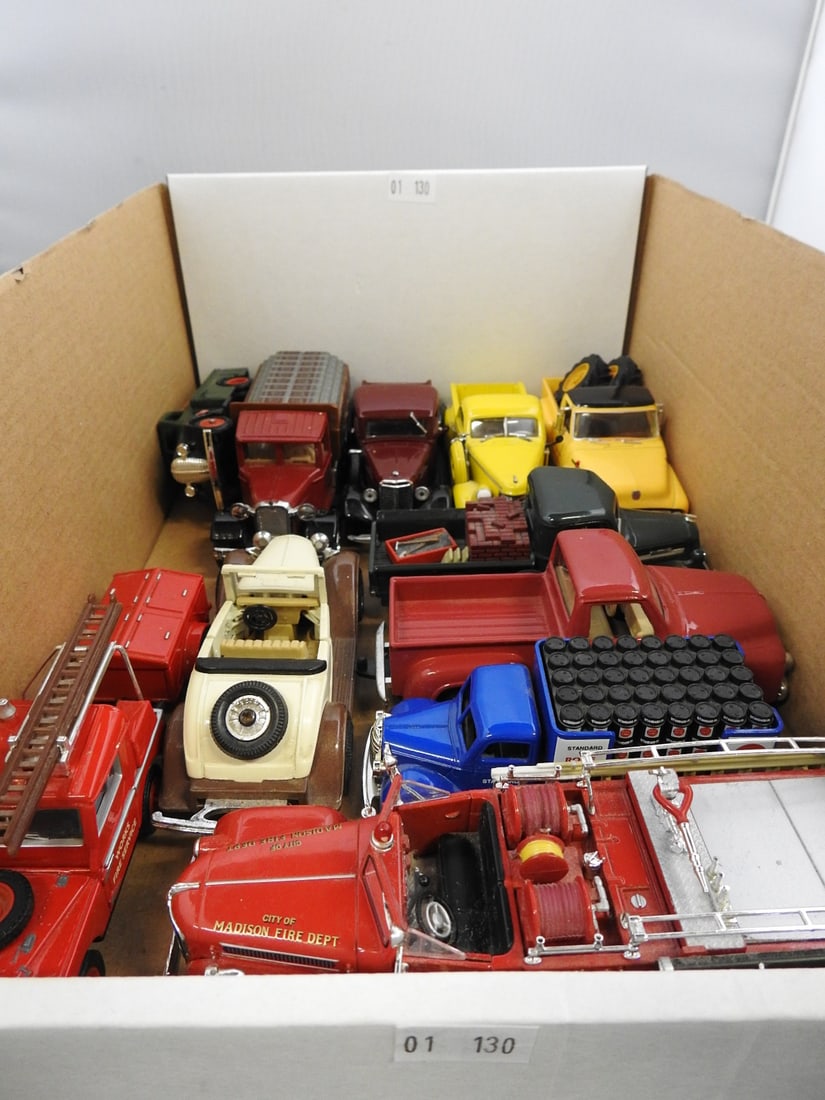 Mixed Die-Cast Cars, Trucks and Fire Vehicles: Mixed loose assortment of classic automobiles, pickup trucks, fire apparatus, utility vehicles and service trucks in assorted scales and makers.