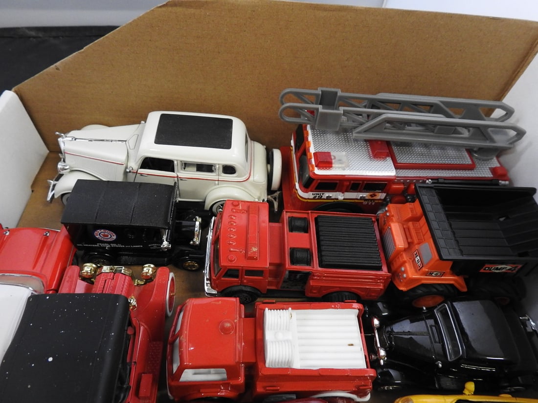 Mixed Fire Engines and Collector Cars - 3