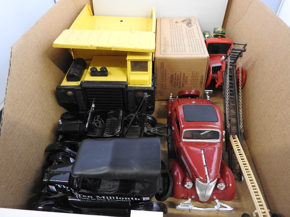Large Mixed Miniature Vehicle Collection - 3