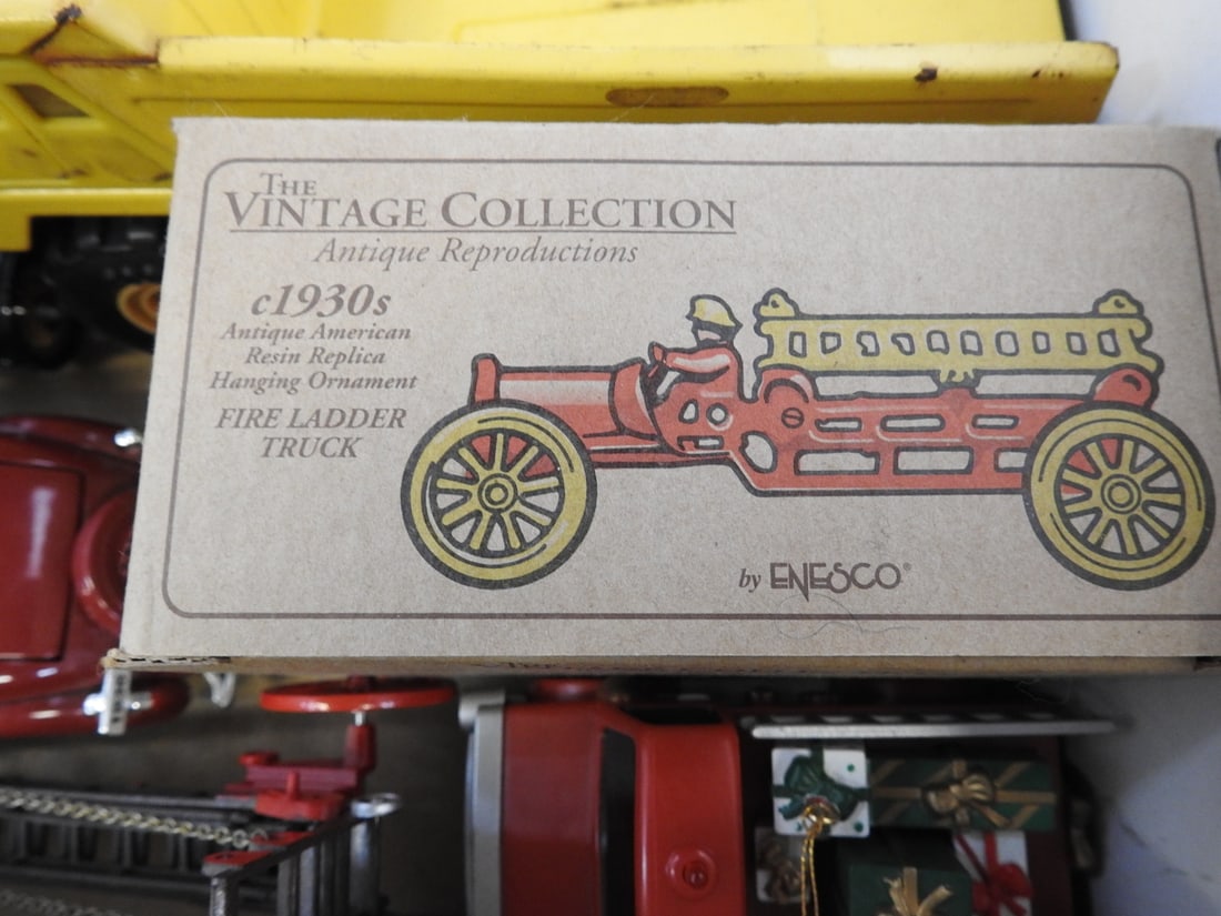 Large Mixed Miniature Vehicle Collection - 6