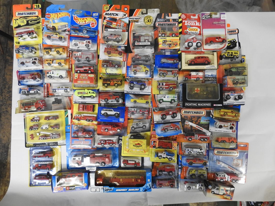 Large Packaged Die-Cast Vehicle Collection (1 of 5)