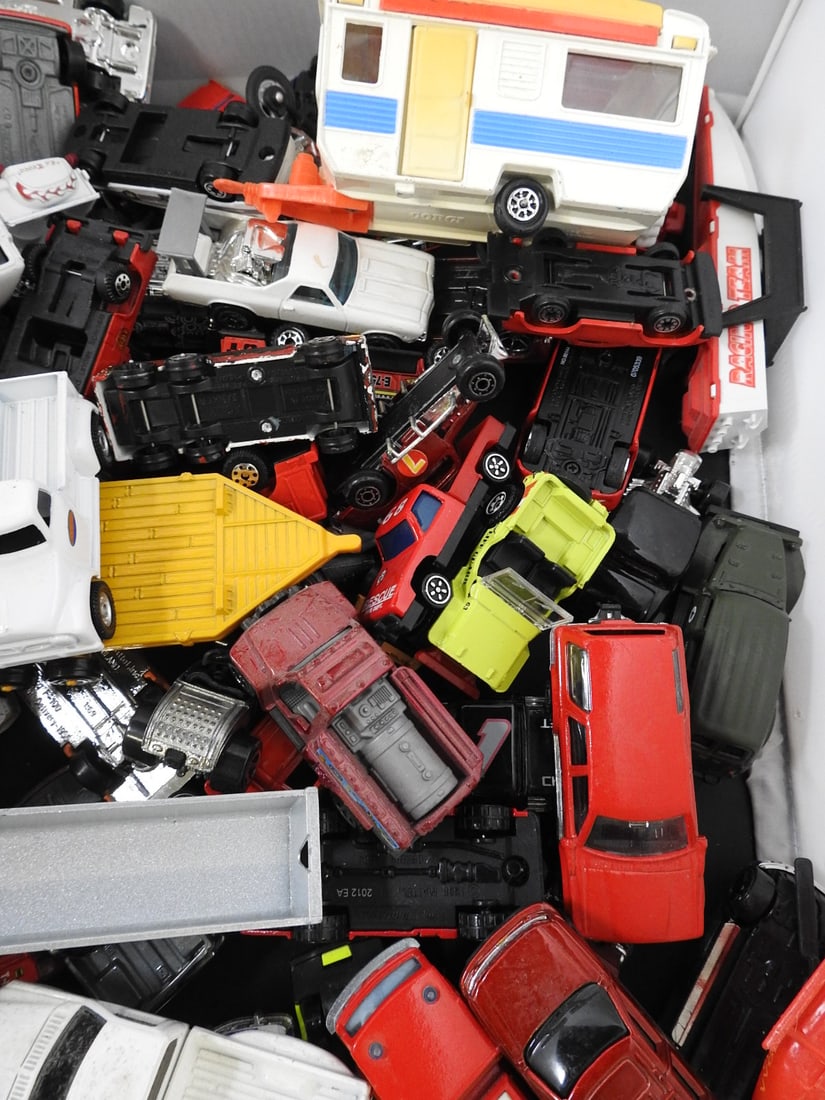 Loose Toy Cars and Trucks, Lot of Approximately 100 - 2