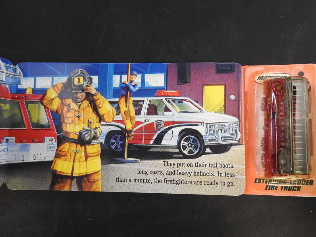 Matchbox Fire Collectibles and Mixed Toy Vehicle Lot - 6