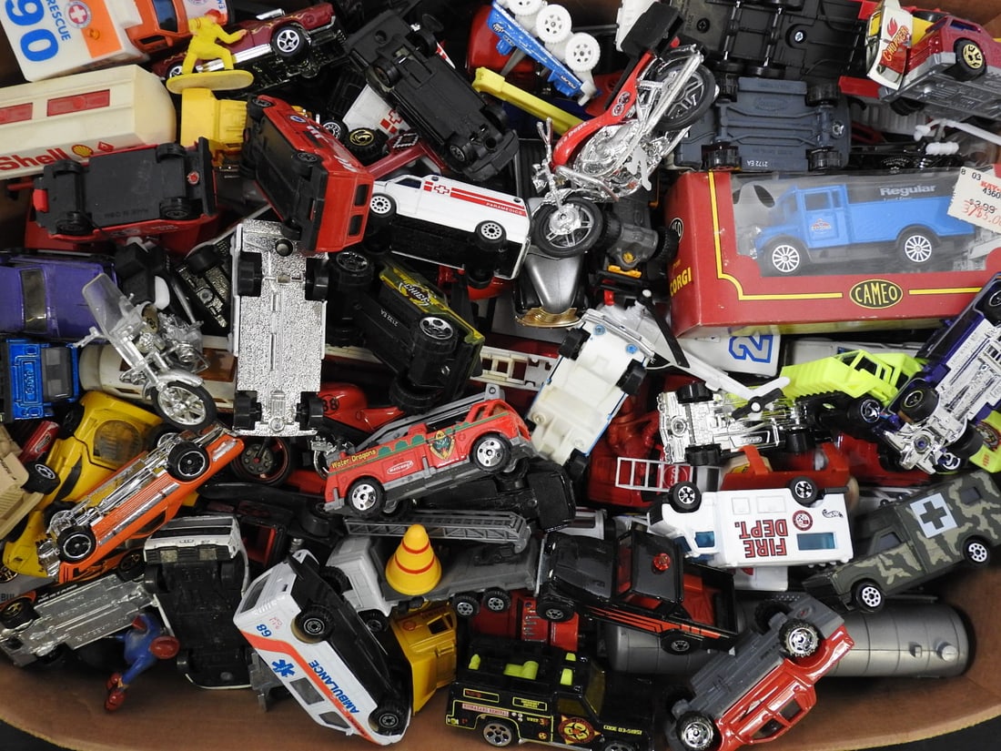 Large Mixed Fire, Rescue and Toy Vehicle Lot (1 of 6)