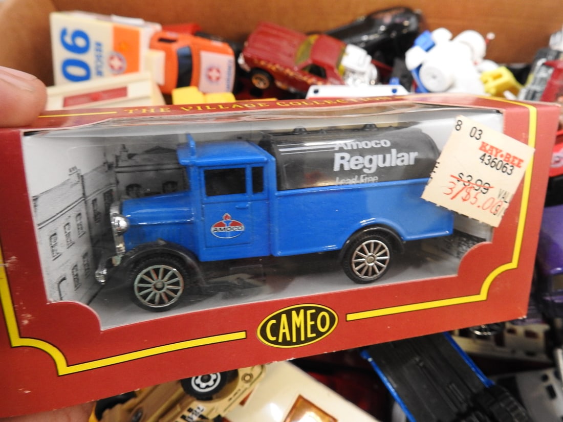 Large Mixed Fire, Rescue and Toy Vehicle Lot - 5